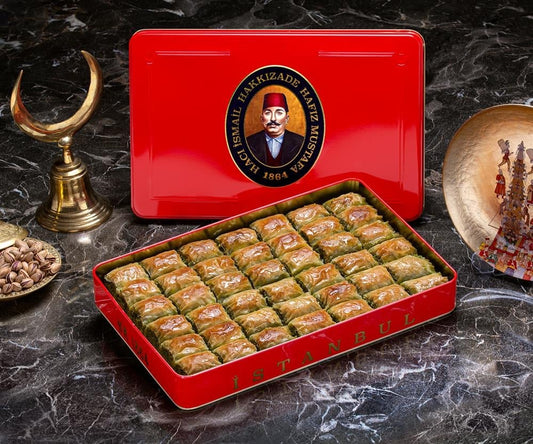 Hafız Mustafa Premium Ankara Pistachio Baklava XL Box - 42 Pieces